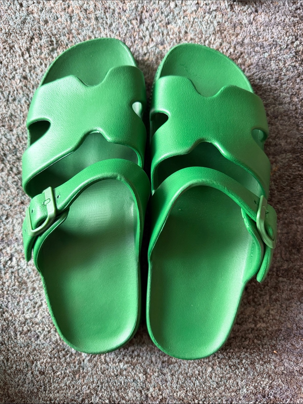 Women's Green Comfortable EVA Sandals with Arch Support ( size 11)